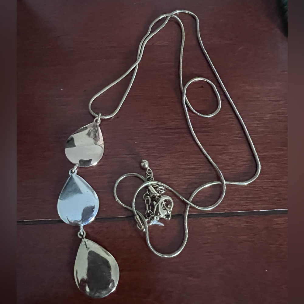 Dillards brand necklace